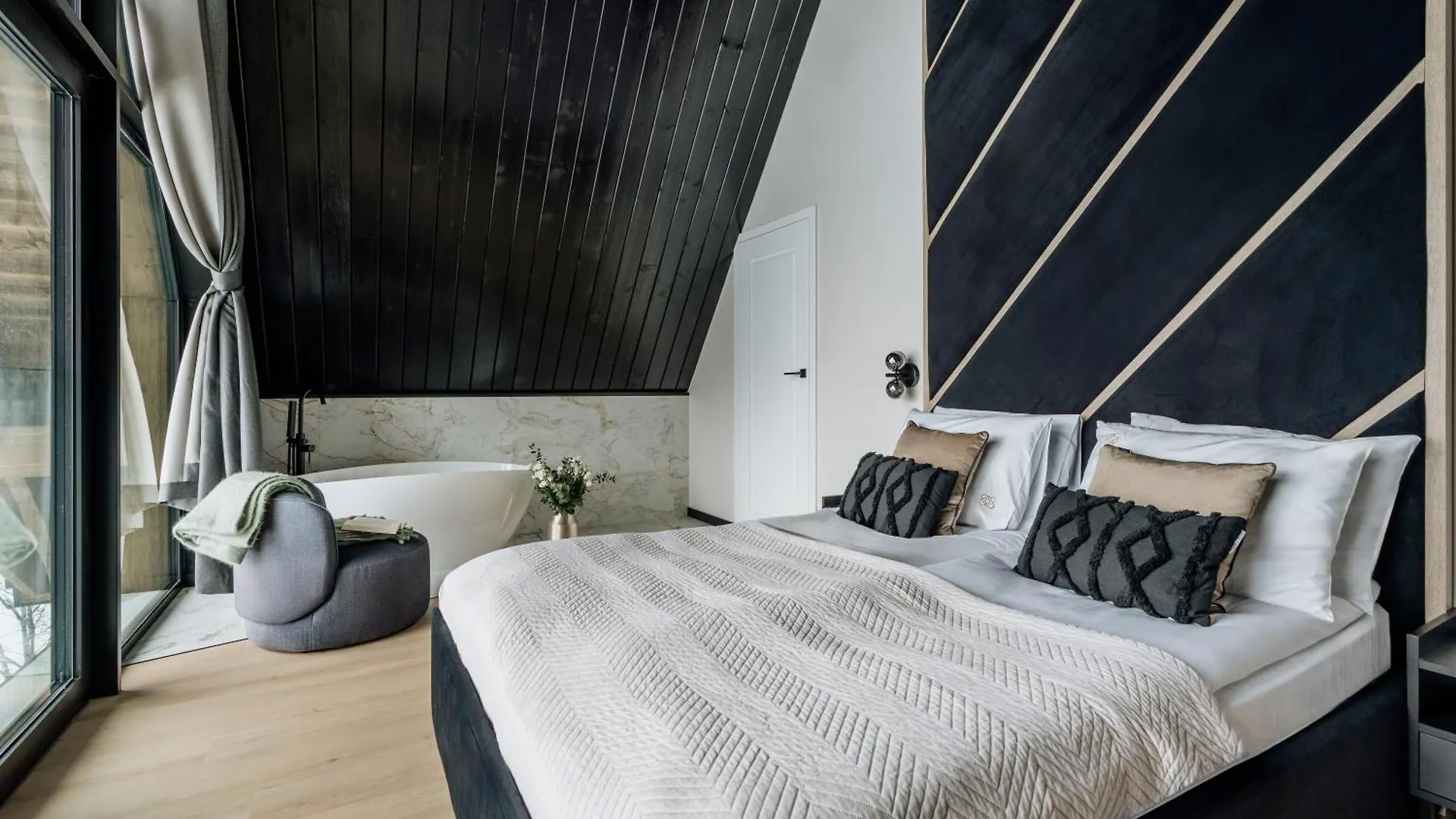 Crystal Pine Spa Villas - Loftaffair Collection زاكوباني 0*,  بولندا